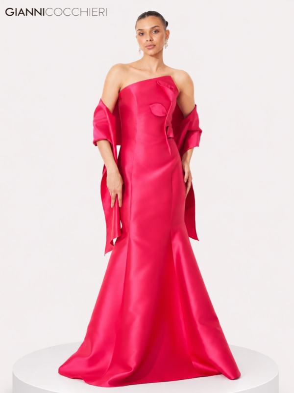 Vestido Longo Pink Tomara que Caia com Aplicação Floral e Echarpe