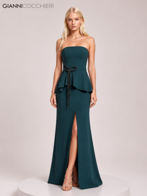 Vestido Longo Tomara que Caia Verde Esmeralda com Peplum e Fenda Frontal